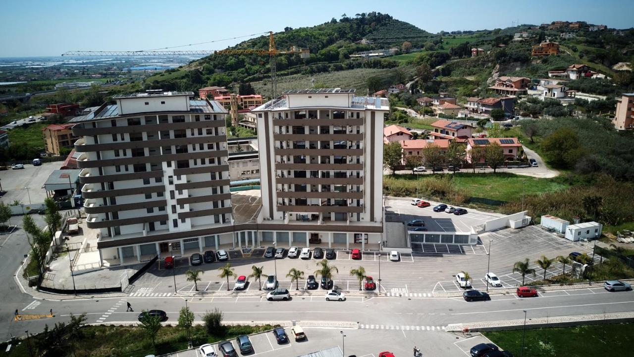 Hotel Eboli Buitenkant foto