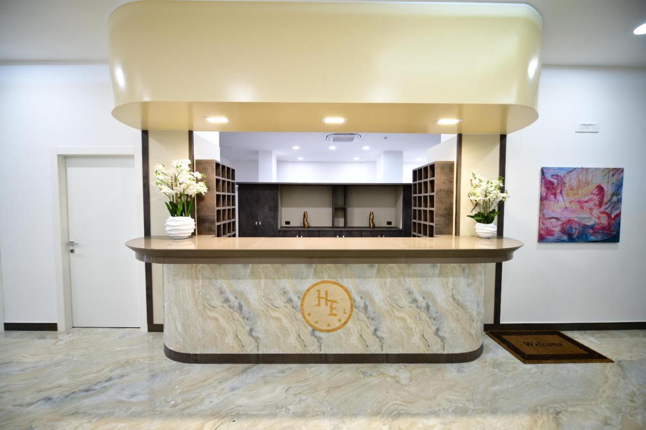 Hotel Eboli Buitenkant foto